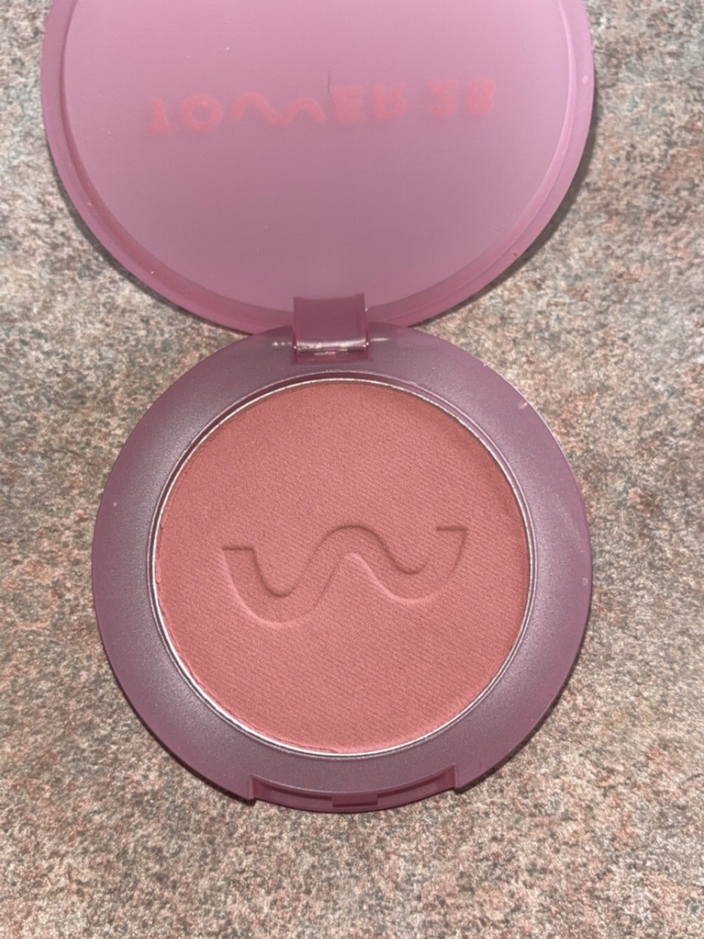 NWT Tower 28 Matte Powder Blush - Picture 5 of 9